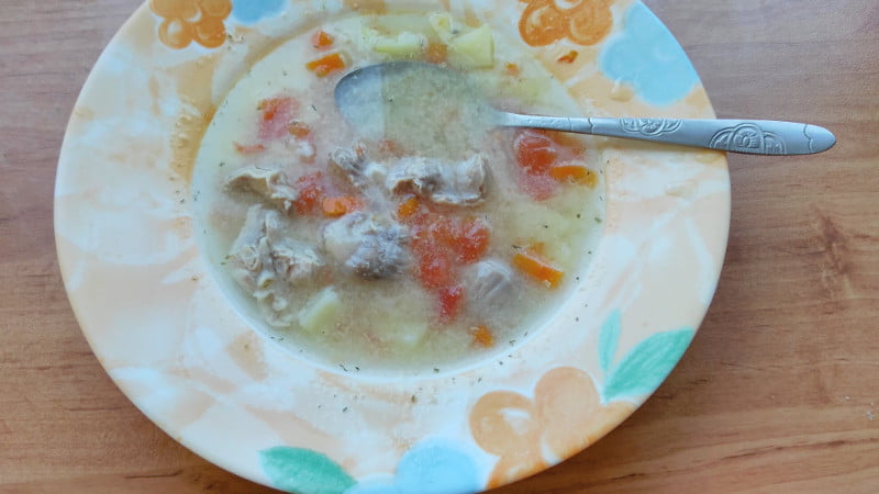 пилешка супа със зеленчуци